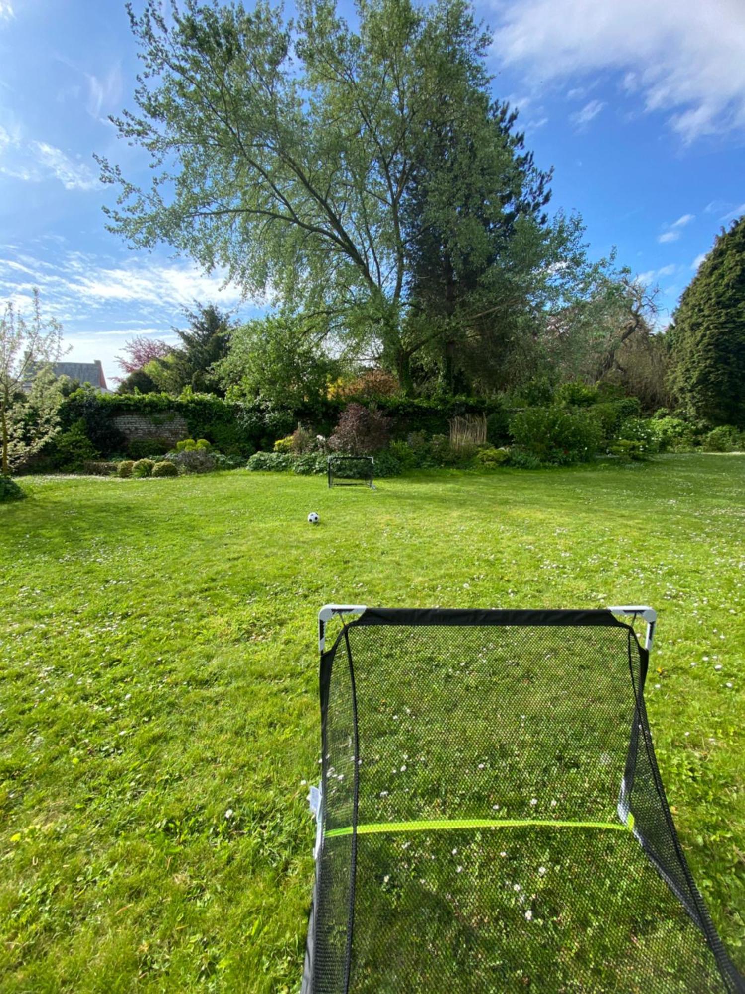 B&B - Villa Des Remparts - Ardres Proche Calais-St Omer-Dunkerque المظهر الخارجي الصورة