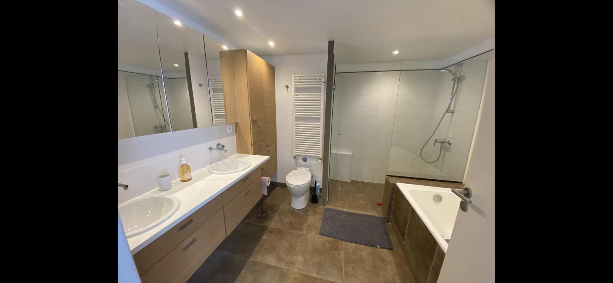 B&B - Villa Des Remparts - Ardres Proche Calais-St Omer-Dunkerque المظهر الخارجي الصورة