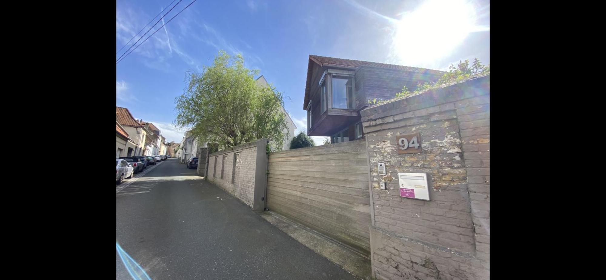 B&B - Villa Des Remparts - Ardres Proche Calais-St Omer-Dunkerque المظهر الخارجي الصورة